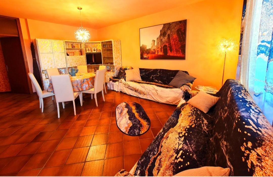 B&B Margot Albavilla Εξωτερικό φωτογραφία